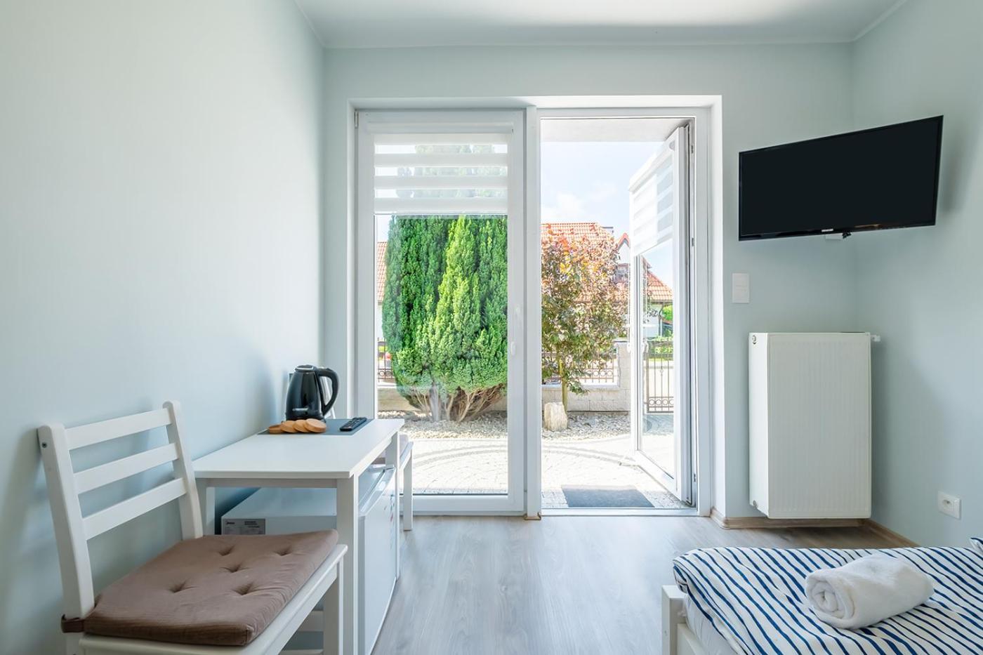 Bedroom Leba Exterior photo